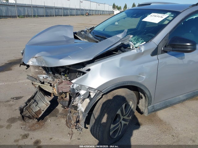 Toyota 2ar-fe 2017 2T3BFREV5HW611343 Image 17