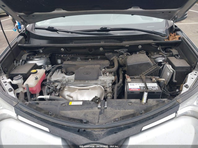Toyota 2ar-fe 2018 2T3WFREV9JW467447 Image 10