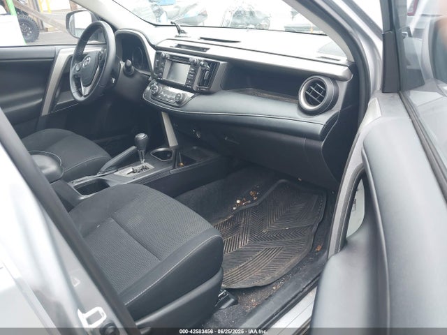 Toyota 2ar-fe 2018 2T3WFREV9JW467447 Image 5