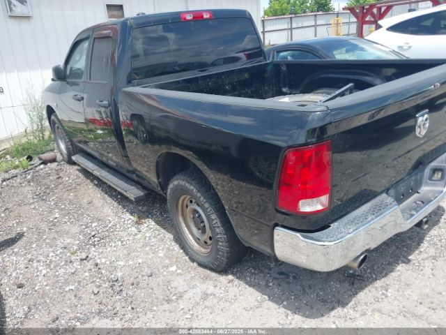 2013 RAM 1500 1C6RR6FT5DS577397 Photo 2
