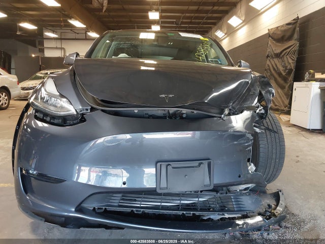 2021 TESLA MODEL Y 5YJYGDEE5MF293525 Photo 5