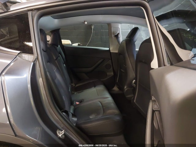 2021 TESLA MODEL Y 5YJYGDEE5MF293525 Photo 7