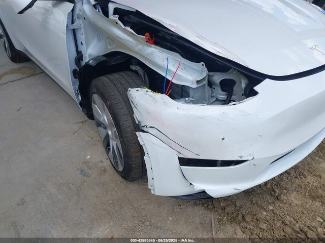 2023 TESLA MODEL Y 7SAYGDEE1PF599774 Photo 5