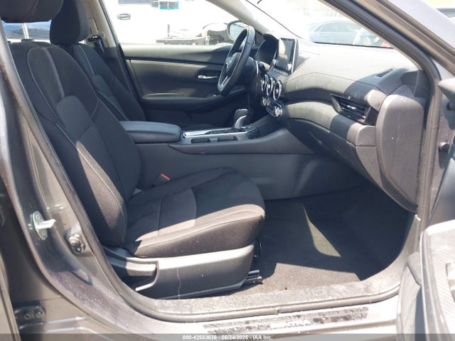 3N1AB8CV9SY253365 Nissan 2025