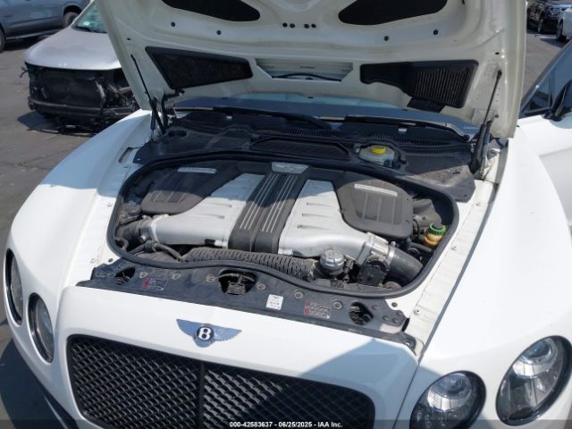 2017 BENTLEY FLYING SPUR SCBEJ9ZA9HC065820 Photo 9