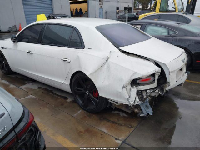2017 BENTLEY FLYING SPUR SCBEJ9ZA9HC065820 Photo 2