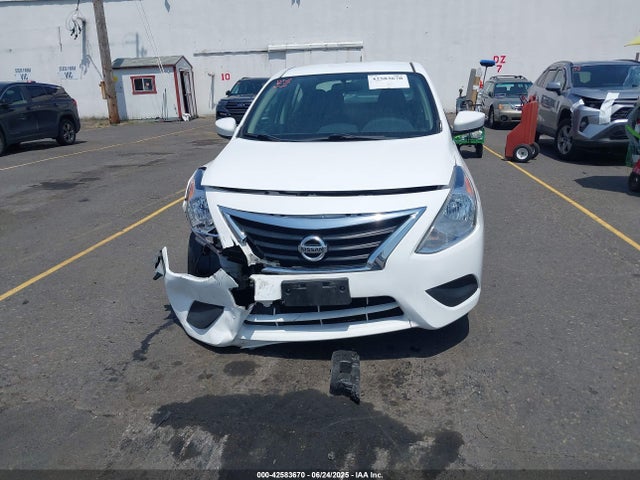 3N1CN7APXJL886094 Nissan Versa