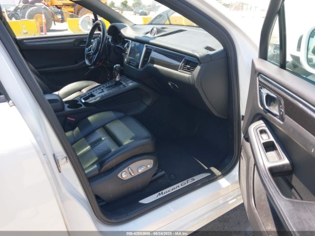 2018 PORSCHE MACAN WP1AG2A5XJLB63453 Photo 4