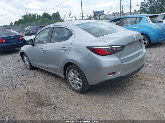 3MYDLBYV3JY324055 Toyota p5v