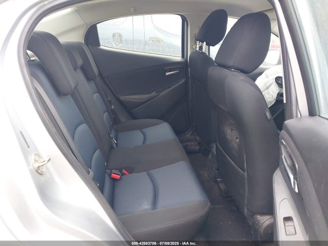 3MYDLBYV3JY324055 Toyota p5v