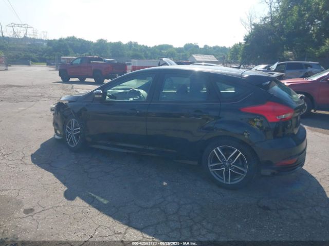 2017 FORD FOCUS ST 1FADP3L98HL336021 Photo 2