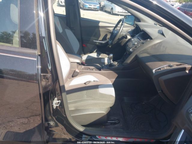 2017 FORD FOCUS ST 1FADP3L98HL336021 Photo 4