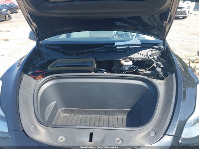 2021 TESLA MODEL Y 5YJYGDEE9MF081100 Photo 9