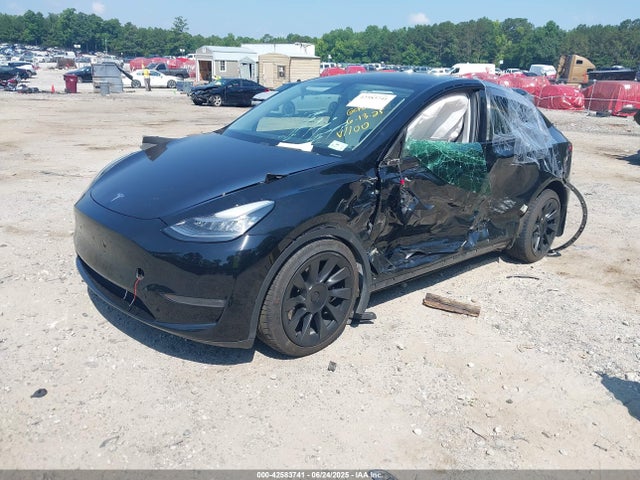 2021 TESLA MODEL Y 5YJYGDEE9MF081100 Photo 1