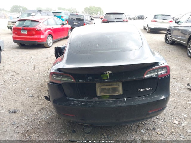 5YJ3E1EC9LF742040 Tesla MODEL 3
