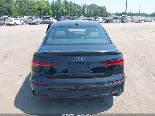 WAUHUDGY1SA058591 Audi 40 tfsi (2.0t)