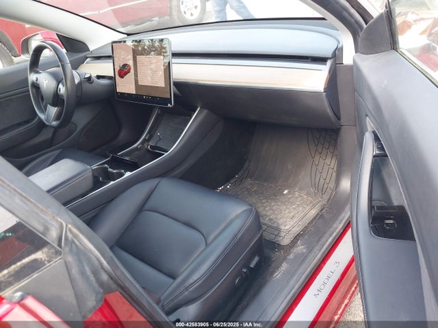 2018 TESLA MODEL 3 5YJ3E1EA9JF049108 Photo 4