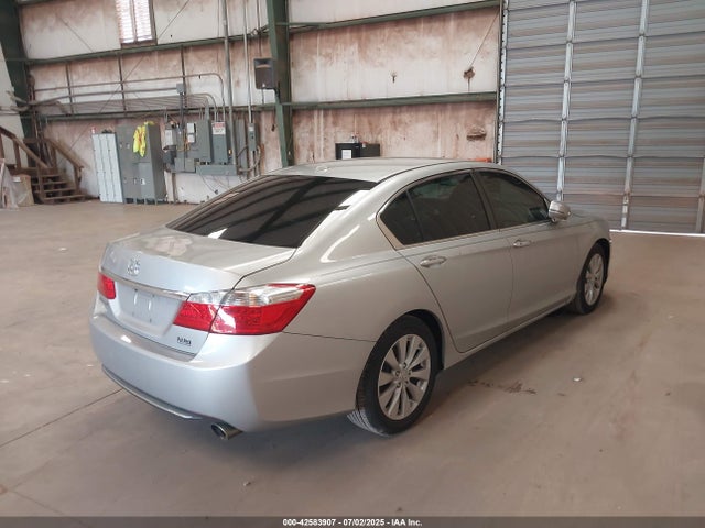 Honda k24w1 2015 1HGCR2F80FA111311 Image 4