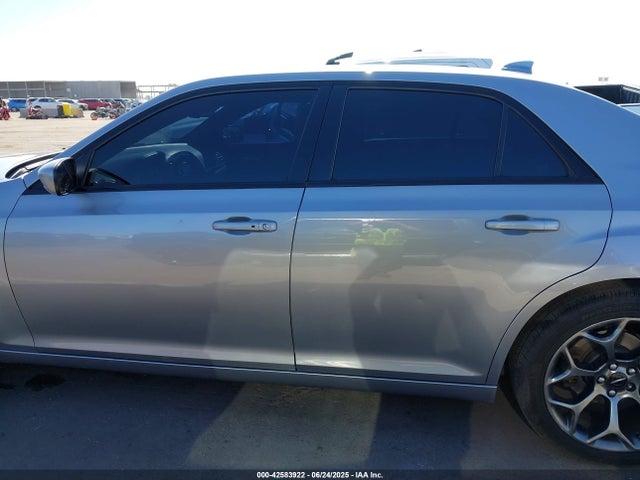 Chrysler 2015 2015 2C3CCABG8FH743180 Image 14