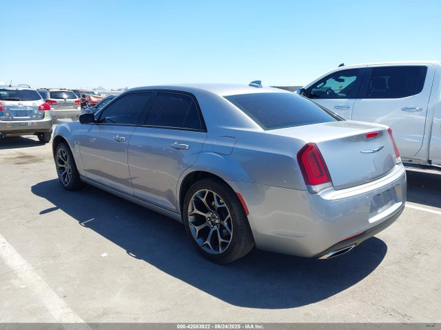 Chrysler 2015 2015 2C3CCABG8FH743180 Image 3