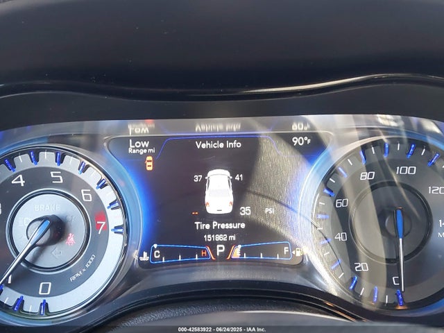 Chrysler 2015 2015 2C3CCABG8FH743180 Image 7