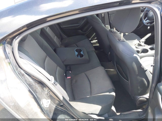 JM1BM1V73E1151098 Mazda pe