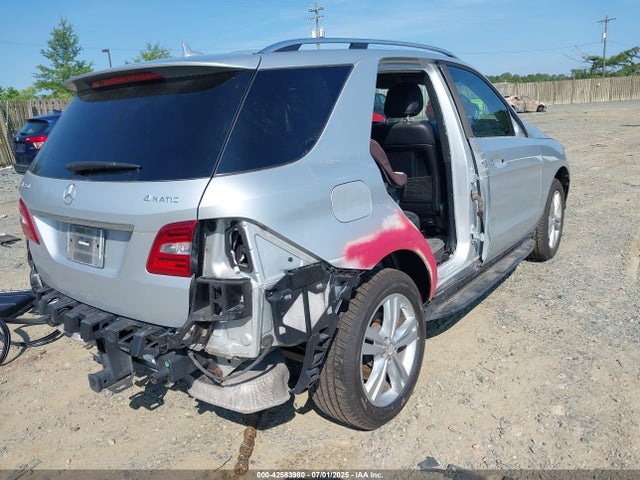 4JGDA5HB3FA463542 Mercedes-Benz Ml-Class