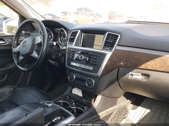 4JGDA5HB3FA463542 Mercedes-Benz Ml-Class