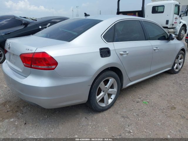 2014 VOLKSWAGEN PASSAT 1VWBS7A30EC120825 Photo 3
