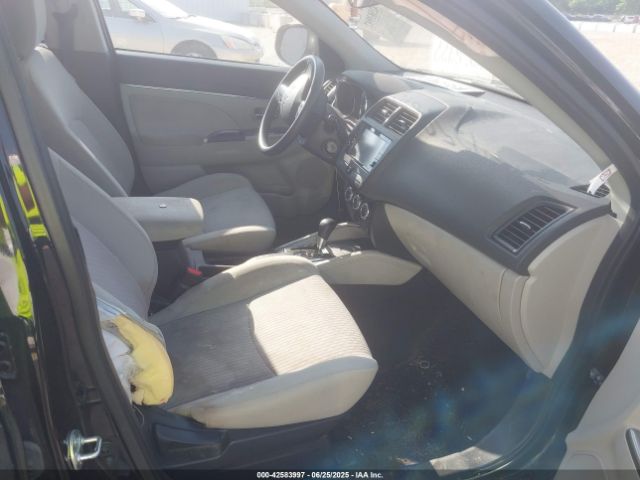 2019 MITSUBISHI OUTLANDER SPORT JA4AP3AU6KU018737 Photo 4