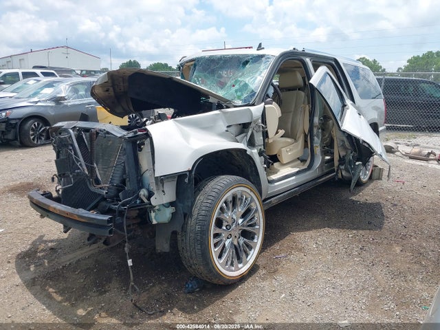 2008 CADILLAC ESCALADE ESV 1GYFK66838R225213 Photo 1