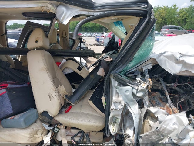 2008 CADILLAC ESCALADE ESV 1GYFK66838R225213 Photo 4