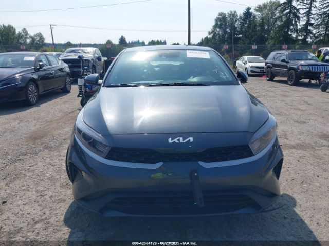 3KPF24AD6PE645315 KIA mpi nu