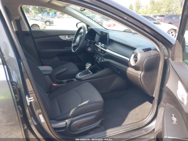 3KPF24AD6PE645315 KIA mpi nu