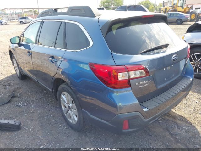 2018 SUBARU OUTBACK 4S4BSACC3J3281561 Photo 2