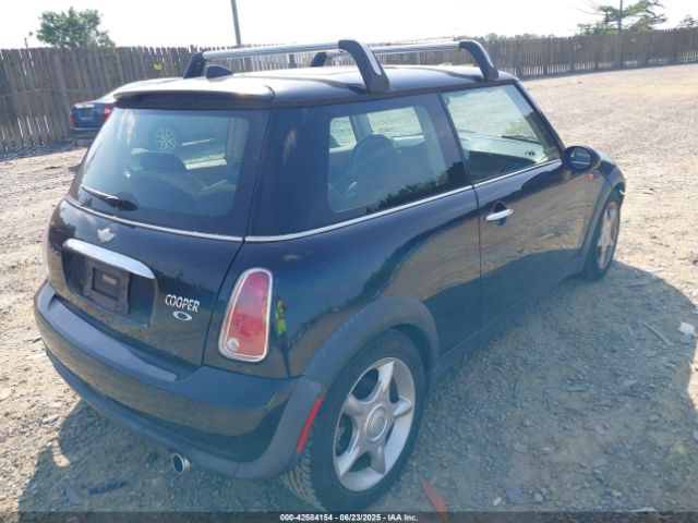 2005 MINI COOPER WMWRC335X5TJ72336 Photo 3
