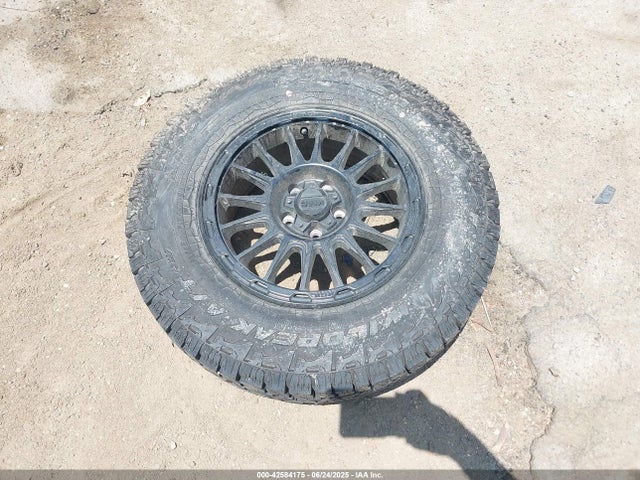 ZACNJBC12KPJ94690 Jeep 2019