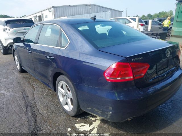 2014 VOLKSWAGEN PASSAT 1VWAT7A39EC030534 Photo 2