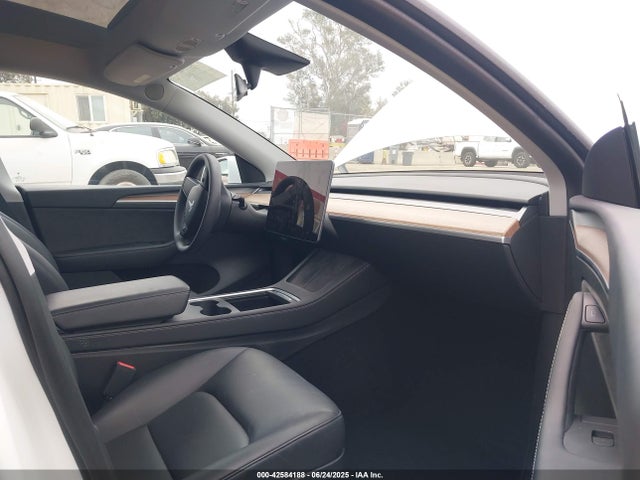 7SAYGDEE4PA056416 Tesla 2023