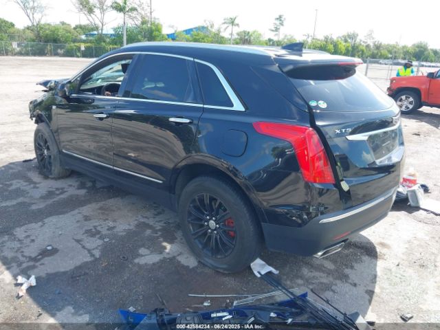 2018 CADILLAC XT5 1GYKNARS2JZ160862 Photo 2