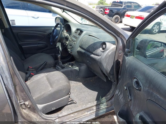 Nissan Versa 1.6 S 2015 3N1CN7AP9FL906911 Image 5