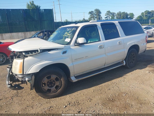2004 CADILLAC ESCALADE ESV 3GYFK66N24G327974 Photo 1