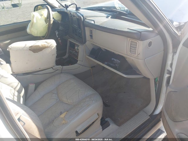 2004 CADILLAC ESCALADE ESV 3GYFK66N24G327974 Photo 4