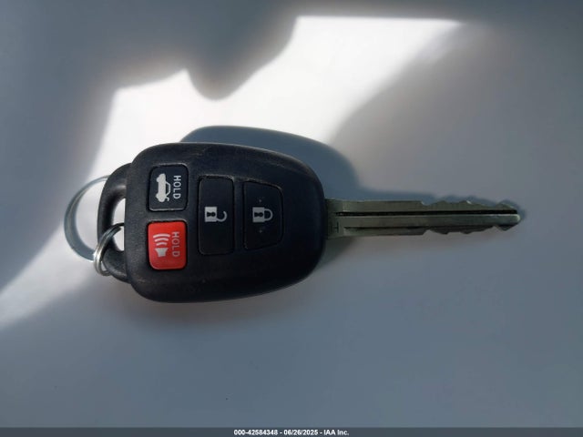 Toyota CAMRY LE 2017 4T1BF1FKXHU680236 Image 11