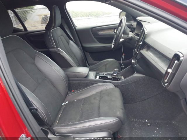 2021 VOLVO XC40 YV4162UM5M2416628 Photo 4