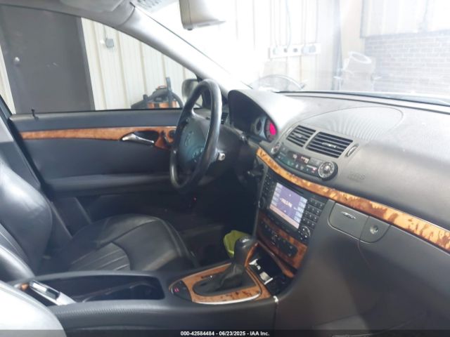2005 MERCEDES-BENZ E 55 AMG WDBUF76J15A768563 Photo 4