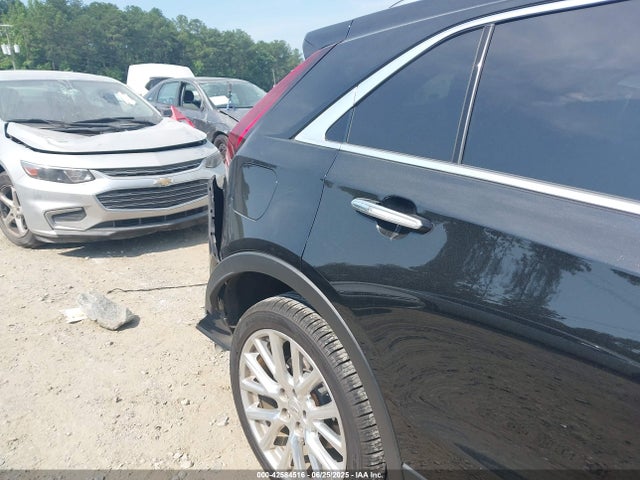 2019 CADILLAC XT4 1GYFZDR44KF156789 Photo 5
