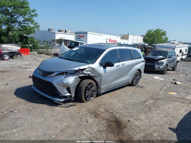 5TDXSKFC8RS127174 Toyota a25a-fxs