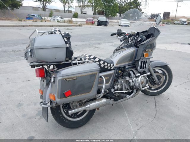 1982 HONDA GL1100 1HFSC0221CA228947 Photo 3