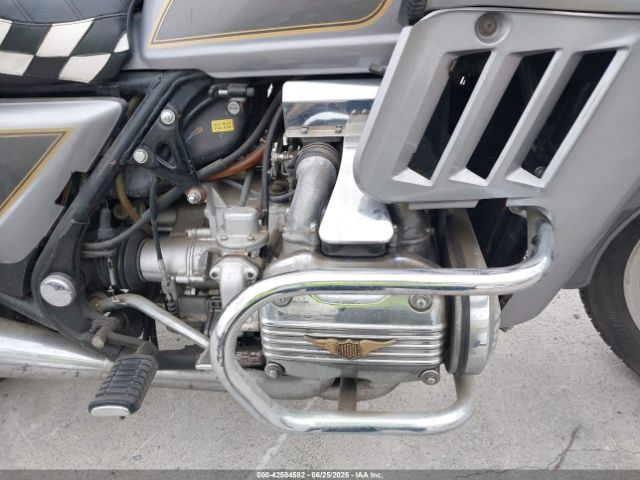 1982 HONDA GL1100 1HFSC0221CA228947 Photo 7